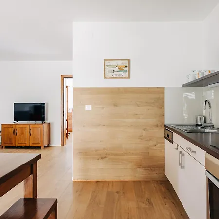 House Blazar * Tolmin