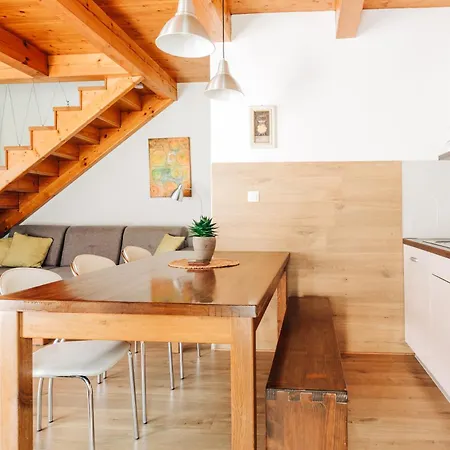 Apartma House Blazar *