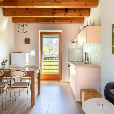 Apartma House Blazar *