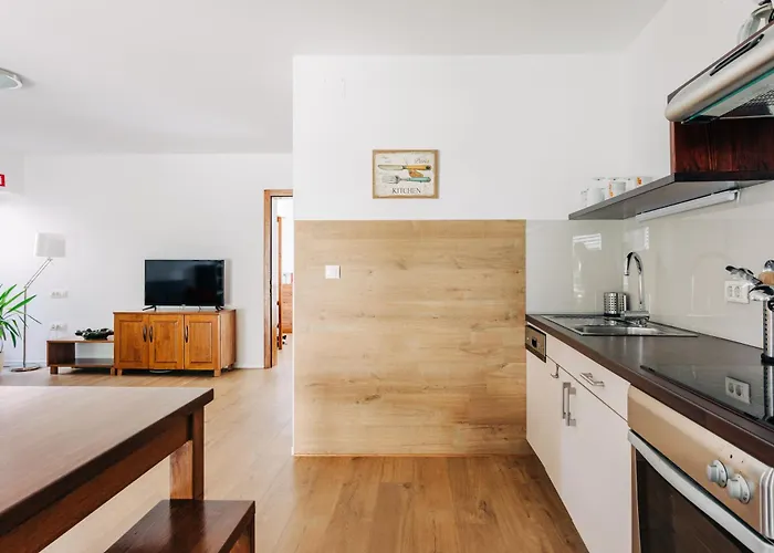 House Blazar * Tolmin